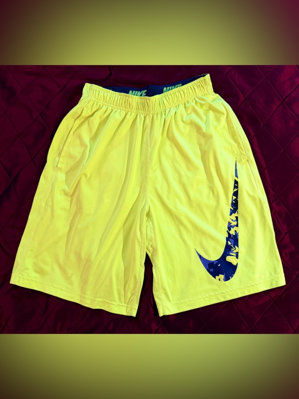 Nike Men’s Neon Yellow Dri-Fit Flex w/ Black & Grey Camo Swoosh Shorts. Size: M